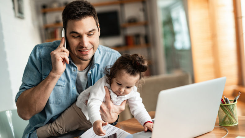 4 Things You Can Do to Support Your Company’s Working Moms & Dads